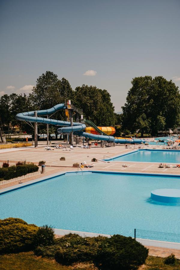 Terme Village - Mobile Homes ชาเตช อ็อบ ซาวี ภายนอก รูปภาพ