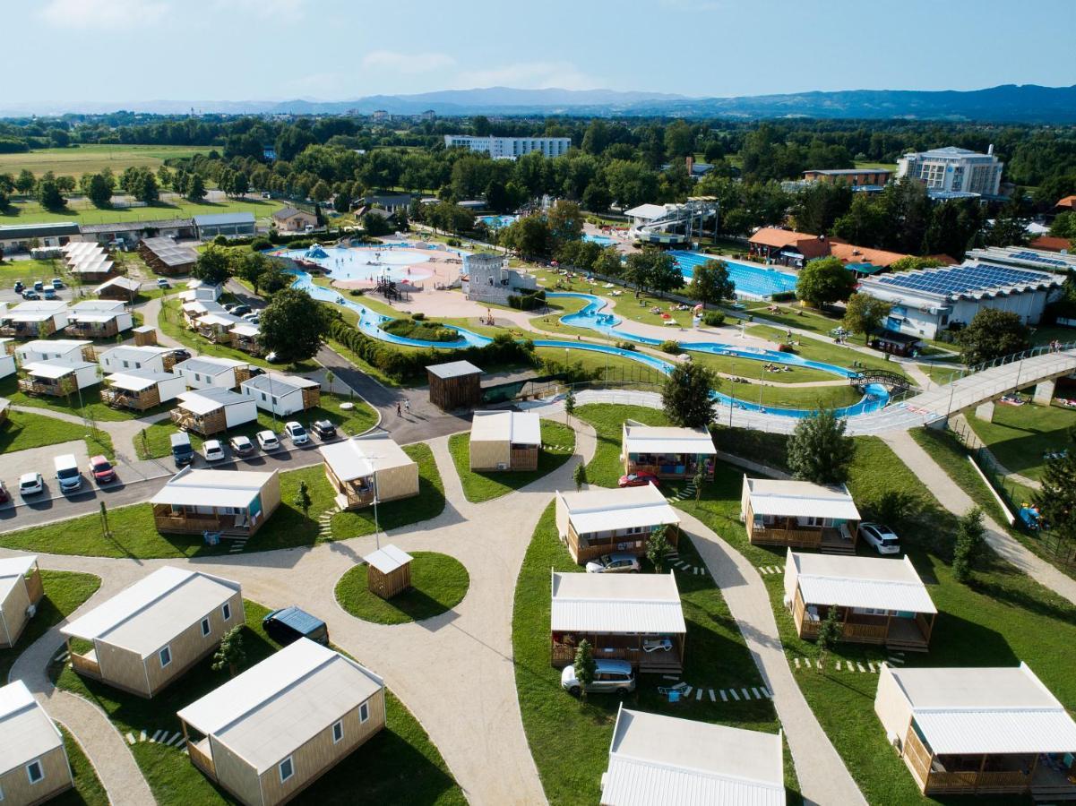 Terme Village - Mobile Homes ชาเตช อ็อบ ซาวี ภายนอก รูปภาพ