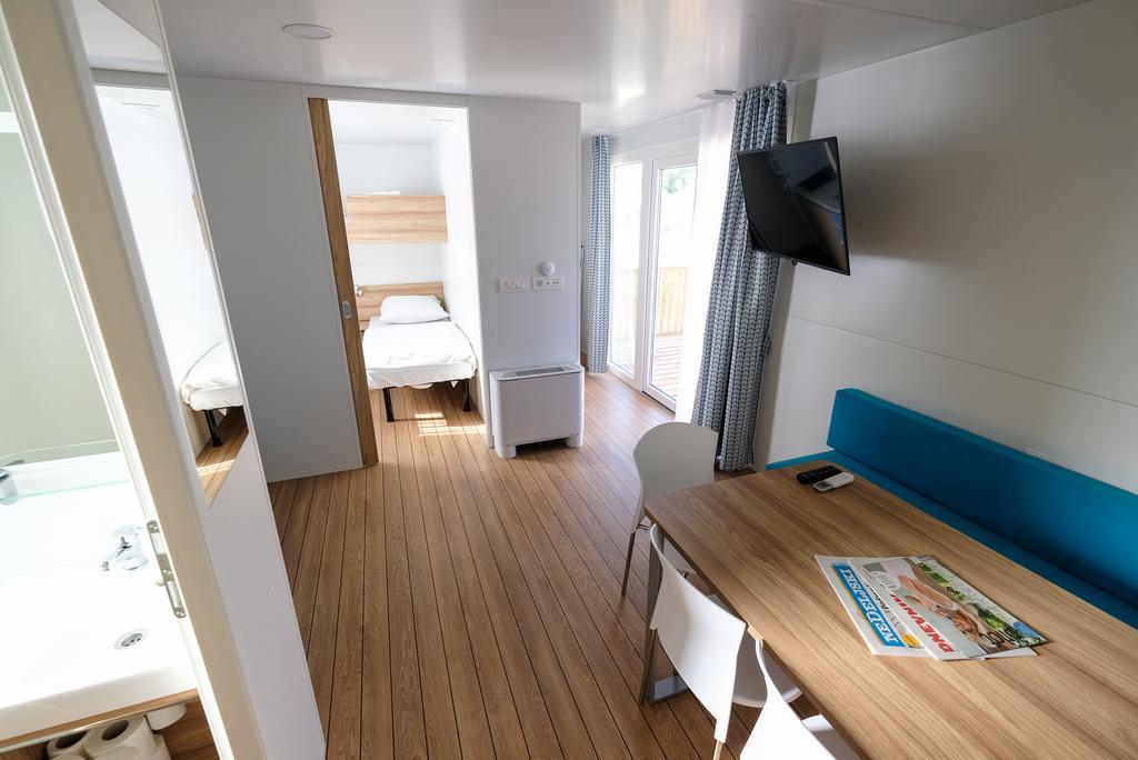 Terme Village - Mobile Homes ชาเตช อ็อบ ซาวี ภายนอก รูปภาพ