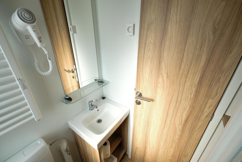 Terme Village - Mobile Homes ชาเตช อ็อบ ซาวี ภายนอก รูปภาพ